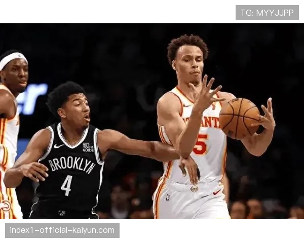 丹尼尔斯28分7篮板6助攻高效发挥 老鹰主场大胜送勇士三连败